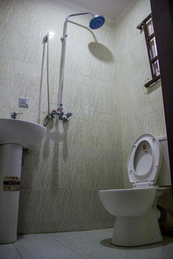 Glasshouse Hotel And Suites Egba Екстер'єр фото